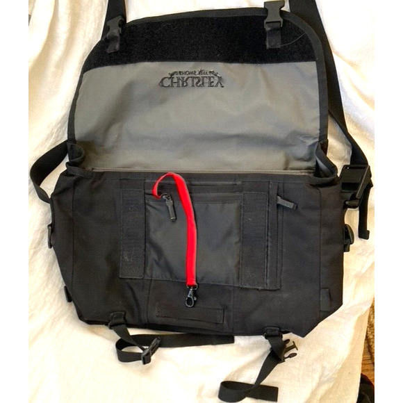 Timbuk2 Bag "Chrisley Knows Best" Cast & Crew Gift, New, Collectible, VG - Picture 8 of 11